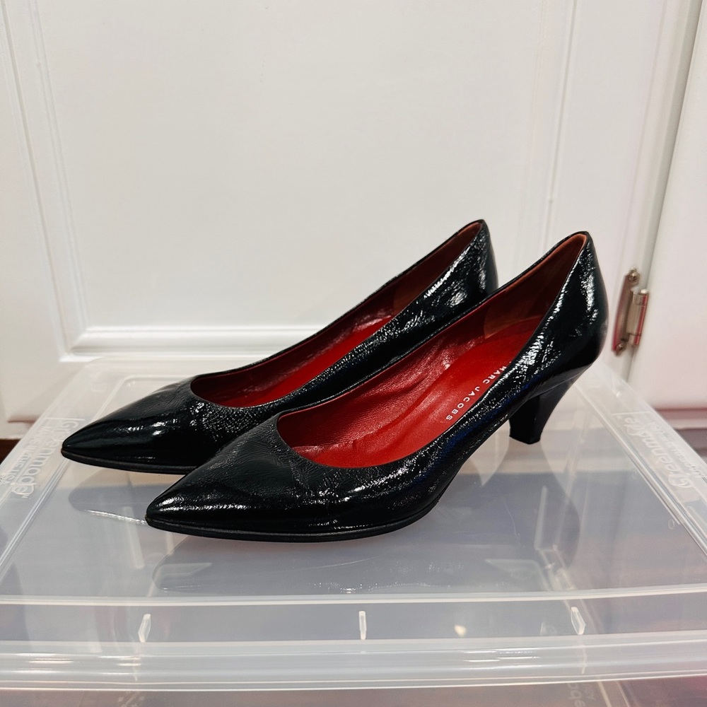 Marc by Marc Jacobs Black Patent Leather Kitten Heels Size 38.5 IT/8 US